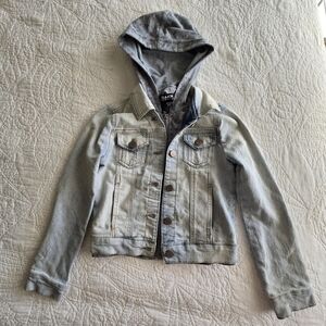 DUJOUR Denim Collection Jean Jacket. Size Girl's 10/12